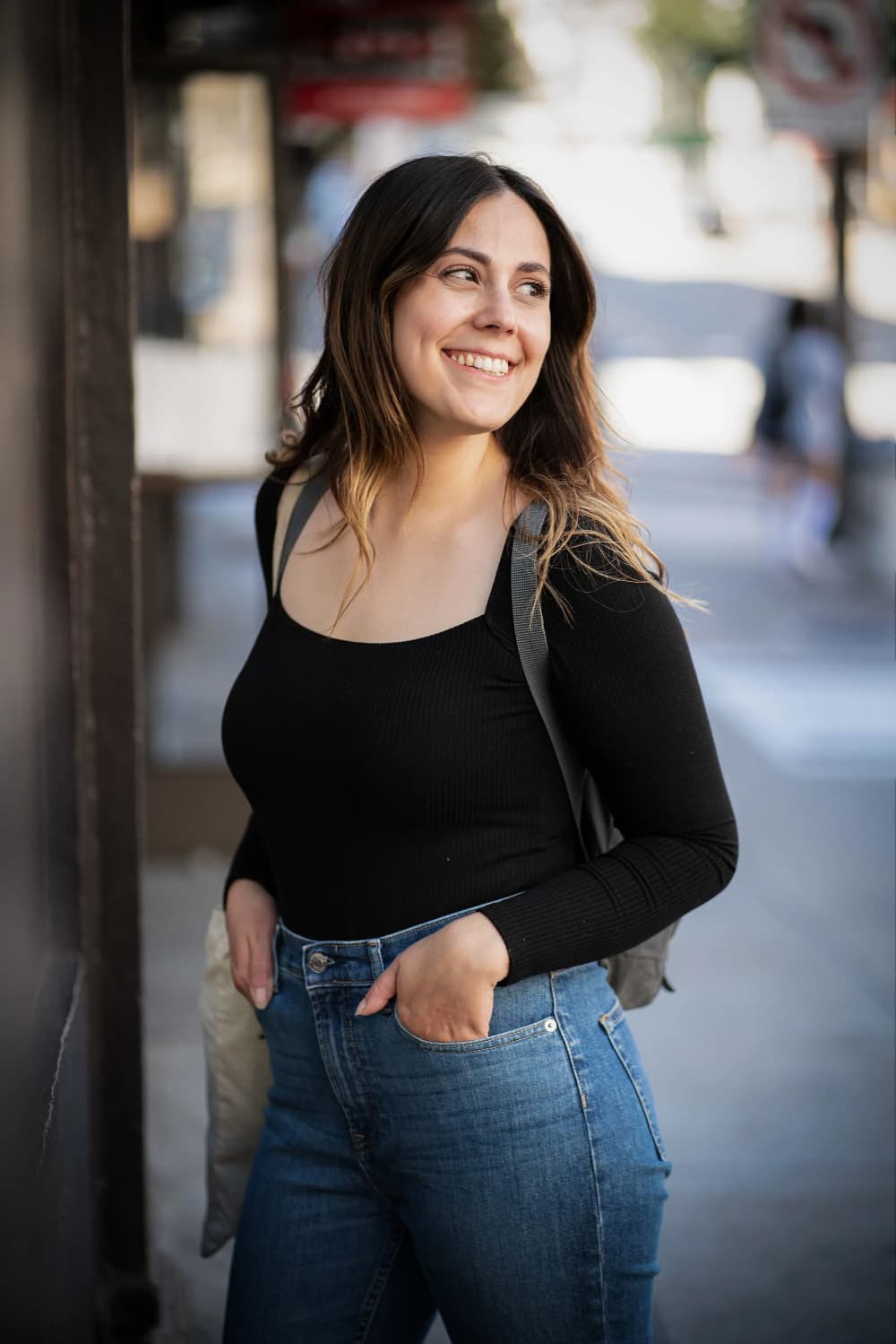 63939e69b81a211ca2b29114_Lyssa - Photos For Tinder Review Client Woman